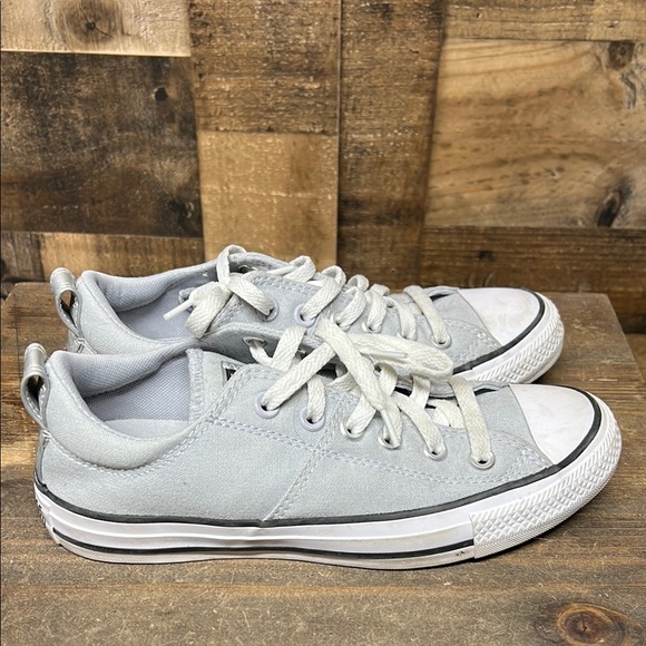 Converse Madison Low Top Canvas Sneaker Women’s Size 7 - Picture 3 of 6